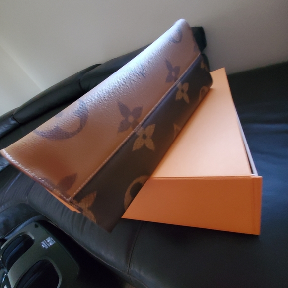 💯Auth Louis Vuitton Onthego GM Totes - Picture 5 of 6